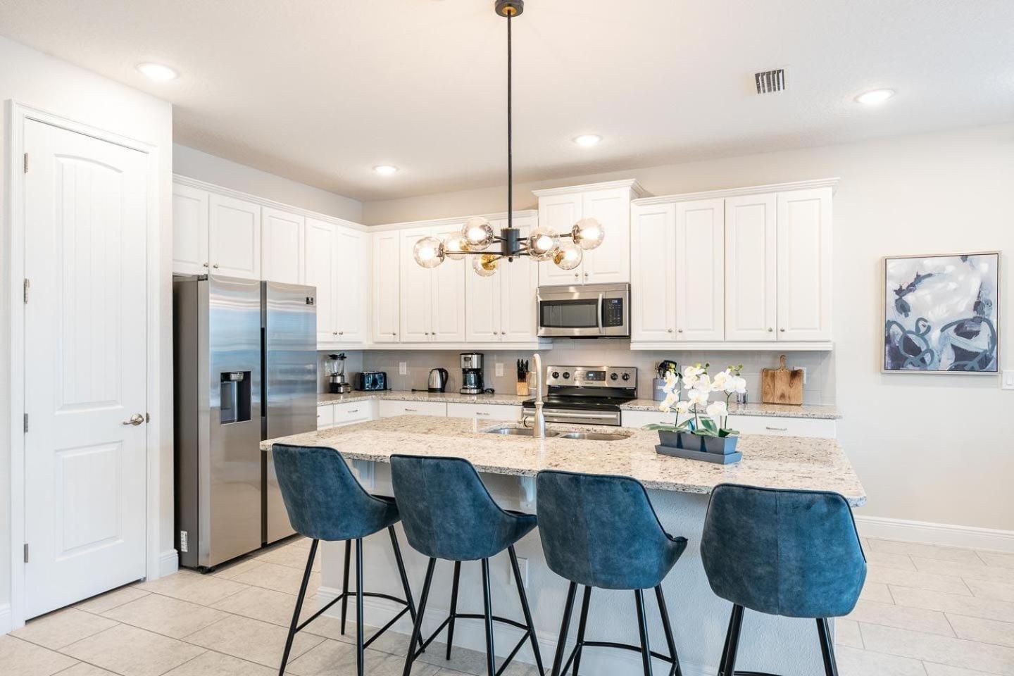 Sophisticated 7 Bdrm With Theater At Encore Casa de férias